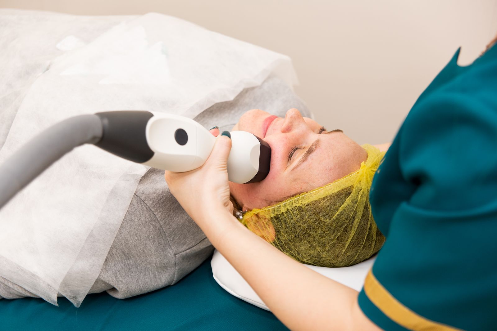 Cosmetic laser and radiofrequency treatments at Natural Results in Scottsdale, AZ